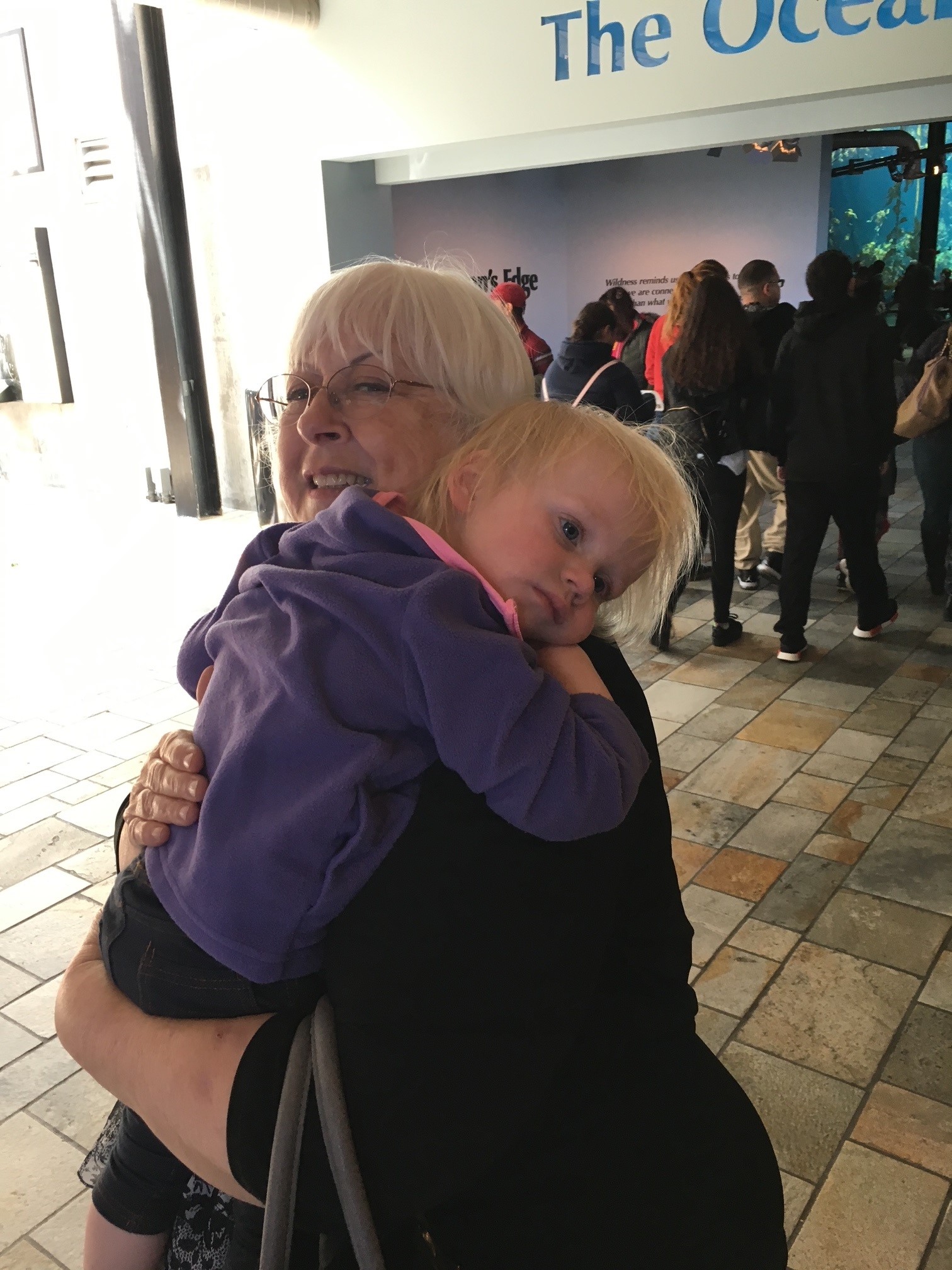 2017 Hugging Tawny Shea at SF Zoo